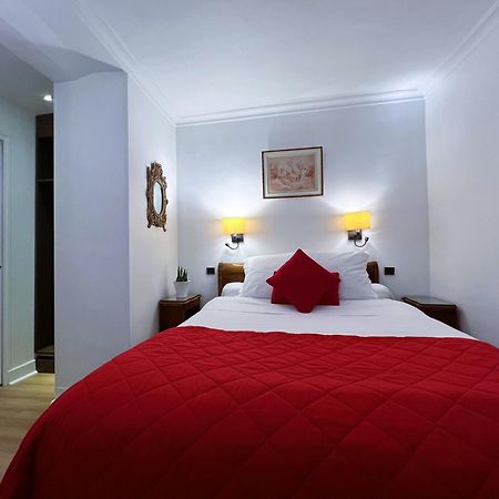 Hotel La Sanguine Париж Екстериор снимка