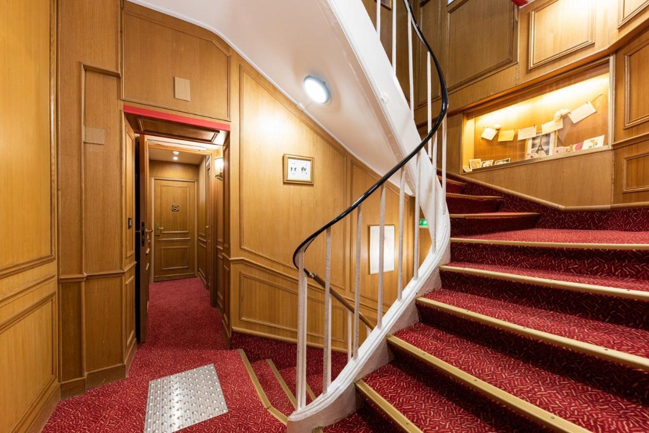 Hotel La Sanguine Париж Екстериор снимка